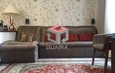 Imagem: A casa possui 3 Dormitórios, 5 Banheiros, 4 Vagas na garagem