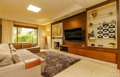 Imagem: A casa em condomínio possui 3 Dormitórios, 4 Banheiros, 3