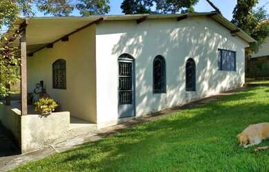 Imagem: A fazenda possui 230m² de Área e está localizado em Salto