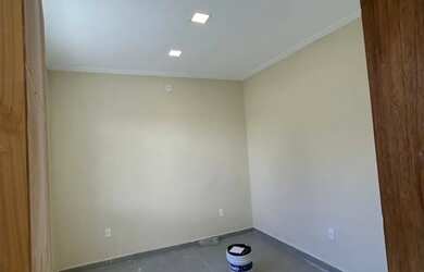 Imagem 5: Vendo imóvel no centro de Nilópolis todo reformado e pronto para você...