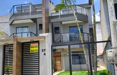 Imagem: A casa em condomínio possui 3 Dormitórios, 4 Banheiros, 2