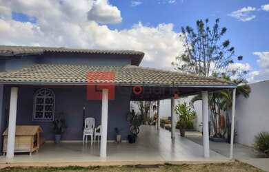 Imagem 8: Casa em Montes Claros, no bairro Jaraguá, à venda