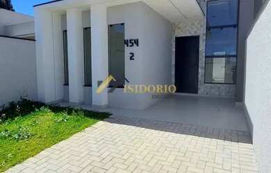 Imagem: A casa possui 3 Dormitórios, 2 Banheiros, 2 Vagas na garagem