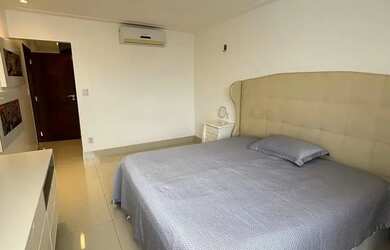 Imagem: A casa em condomínio possui 4 Dormitórios, 4 Banheiros, 4