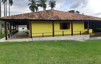 Imagem: A pousada chalé possui 5 Dormitórios, Acomodam 30 pessoas