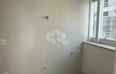 Imagem 7: Apartamento diferenciado na Meia Praia em Itapema com 3 suítes e 3 vagas...