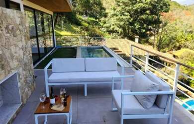 Imagem 5: Casa de Alto Padrão em Itaipava | 5 Quartos | Arquitetura Contemporânea