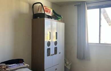 Imagem: O apartamento possui 2 Dormitórios, 1 Banheiro e 1 Vaga na