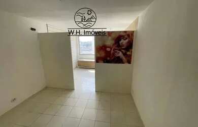 Imagem: O depósito possui 2 Vagas na garagem, 70m² de Área e está