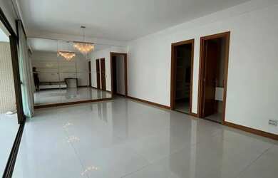 Imagem: O apartamento possui 3 Dormitórios, 5 Banheiros, 2 Vagas na