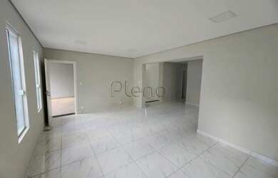 Imagem: O depósito possui 3 Vagas na garagem, 160m² de Área e Imóvel