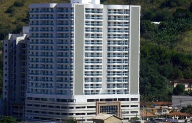 Imagem: O apartamento possui 3 Dormitórios, 3 Banheiros, 2 Vagas na