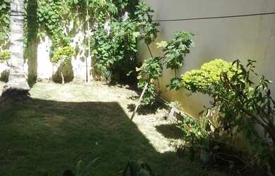 Imagem 2: Vagas prox. da UFF Vet ou Ficia. Niterói/S.Rosa ,Casa Independente