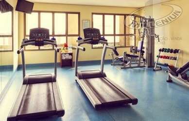 Imagem: O apartamento possui 1 Dormitório, 1 Banheiro, 1 Vaga na garagem