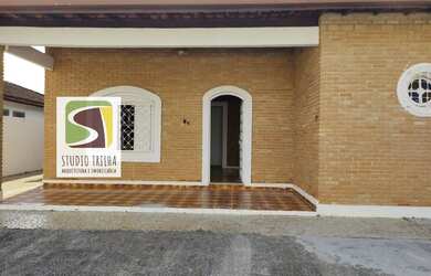 Imagem: A casa em condomínio possui 4 Dormitórios, 3 Banheiros, 5