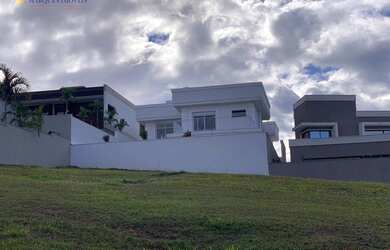 Imagem: O terreno possui 490m² de Área e está localizado em Jardim