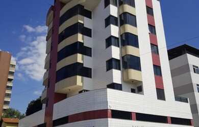 Imagem: O apartamento possui 3 Dormitórios, 2 Banheiros, 4 Vagas na