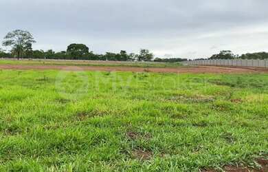 Imagem: O terreno possui 270m² de Área e está localizado em Senador