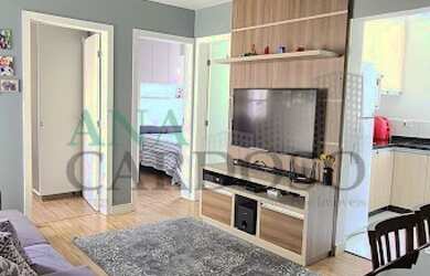 Imagem: O apartamento possui 2 Dormitórios, 1 Banheiro, 1 Vaga na garagem