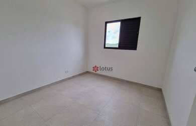 Imagem 8: Linda Casa à Venda na Rua Flores do Guarujá - Portal dos Ipês