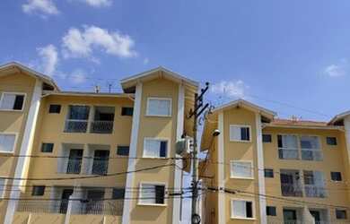 Imagem: O apartamento possui 2 Dormitórios, 1 Banheiro, 2 Vagas na