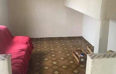 Imagem 4: Casa com 2 dormitórios - venda por R$ 320.000,00 ou aluguel por R$ 650,00/mês...