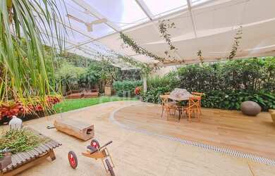 Imagem: O apartamento possui 5 Dormitórios, 5 Banheiros, 5 Vagas na