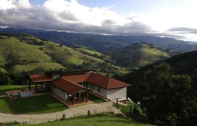 Imagem 2: Maravilhoso Sítio em Gonçalves MG com 28 alqueires e incrível infraestrutura
