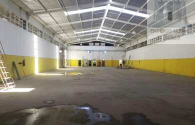 Imagem: O depósito possui 1.020m² de Área e está localizado em