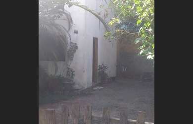 Imagem: A casa possui 1 Dormitório, 1 Banheiro, 40m² de Área, Imóvel