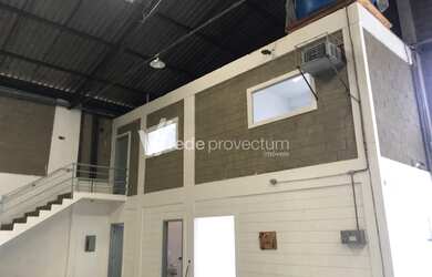 Imagem 2: Galpão/Depósito/Armazém para venda com 1009 metros quadrados