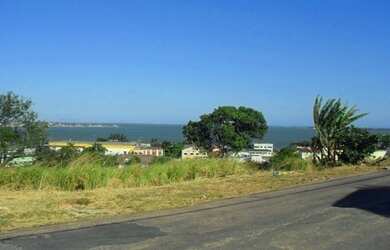 Imagem: O terreno possui 1.833m² de Área e está localizado em Centro