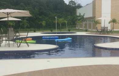 Imagem 2: Lotes em Condomínio fechado