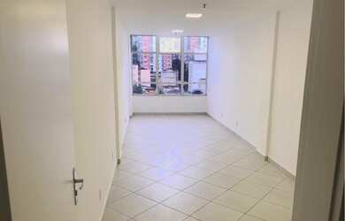 Imagem: O depósito possui 1 Vaga na garagem, 38m² de Área, Imóvel