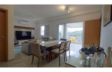 Imagem: O apartamento possui 3 Dormitórios, 2 Banheiros, 2 Vagas na