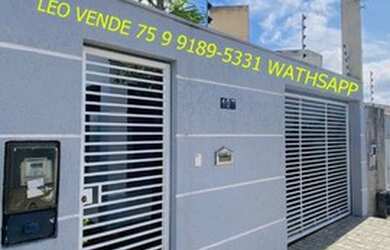 Imagem: A casa possui 3 Dormitórios, 2 Banheiros, 2 Vagas na garagem