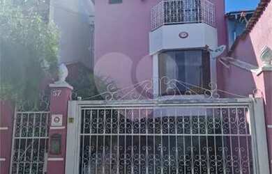 Imagem: A casa possui 1 Dormitório, 1 Banheiro, 12m² de Área e está