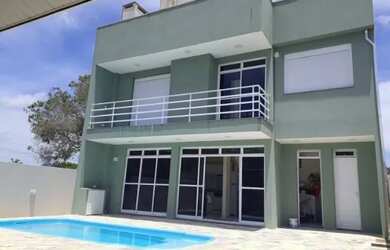 Imagem 12: Duas Residências com piscina na Praia de matinhos