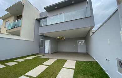 Imagem: A casa em condomínio possui 3 Dormitórios, 3 Banheiros, 4