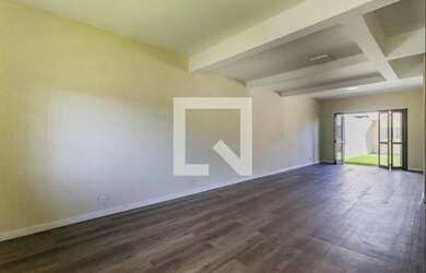 Imagem: Casa para Aluguel - Sarandi, 4 Quartos, 370 m2