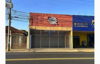 Imagem: O depósito possui 4 Vagas na garagem, 239m² de Área, Imóvel