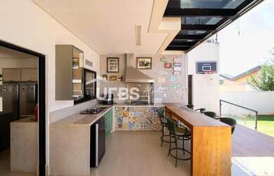 Imagem 16: Jardins Milão - Casa de Condomínio 4 quartos, sendo 4 suítes