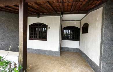 Imagem: A casa para alugar possui 2 Dormitórios, 2 Banheiros, 1 Vaga