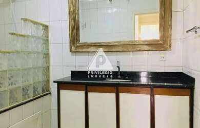 Imagem 16: Casa Triplex em Condomínio