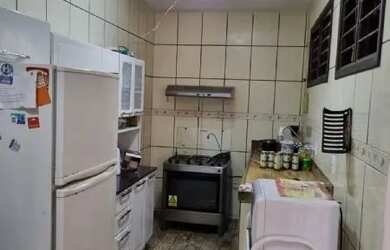 Imagem 13: Casa no bairro JD. Veneza em Volta Redonda com 4 quartos sendo 3 suítes, 2 salas