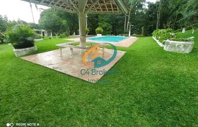 Imagem 4: Chácara em Arujá. Piscina, Churrasqueirae80m² de Área