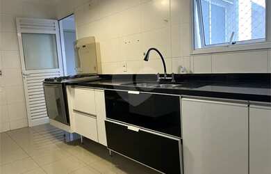 Imagem 5: Imóvel para aluguel possui 200 metros quadrados com 3 quartos em Santa Teresinha - São Pau