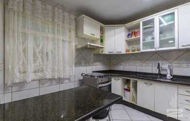 Imagem 12: Casa com 3 dormitórios à venda, 220 m² por R$ 680.000,00 - Água Verde...