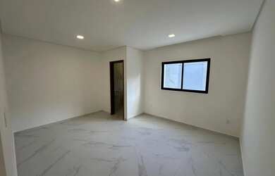 Imagem 10: Vendo em condomínio. Piscina, Churrasqueira, Varandae97m² de Área