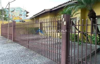 Imagem: O depósito para alugar possui 1 Vaga na garagem e 318m² de